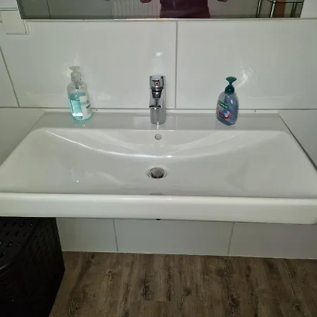 Blumenshein Bei Speyer Karlsruhe Familienfreundlich 5 Pers Semesterbostad *