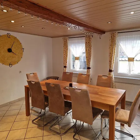 Blumenshein Bei Speyer Karlsruhe Familienfreundlich 5 Pers בית נופש *