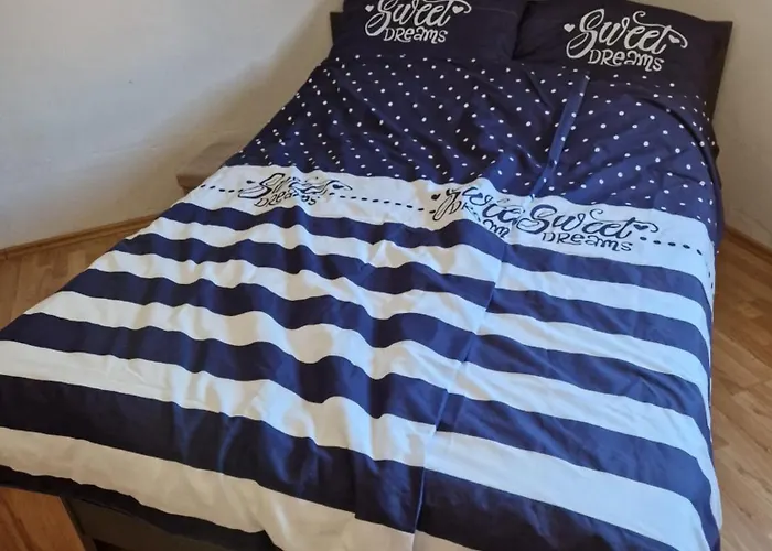 Blumenshein Bei Speyer Karlsruhe Familienfreundlich 5 Pers Zeiskam